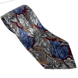 Vintage Van Heusen 417 Mens Silk Neck Tie Silver Red Blue Paisley Floral Preppy